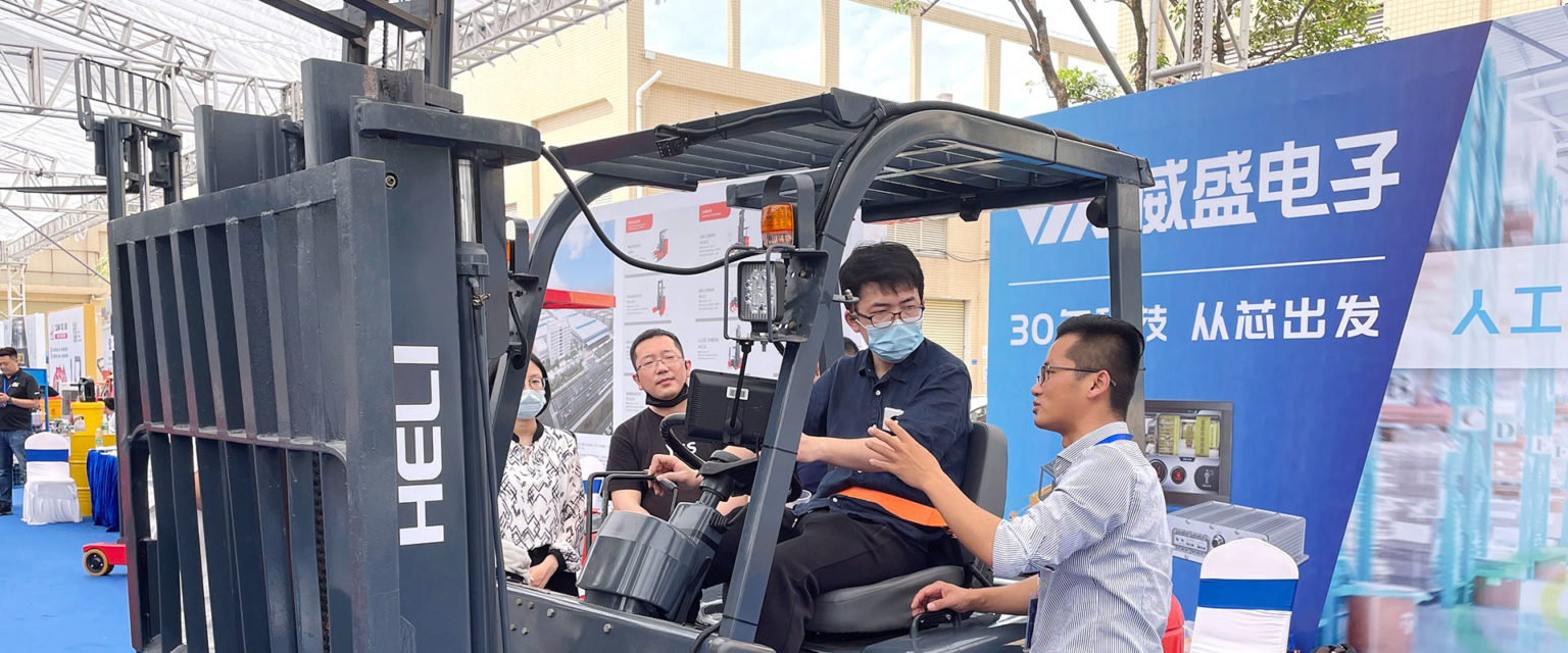 VIA Mostra il Nuovo Sistema di Sicurezza per Carrelli Elevatori VIA Mobile 360 All’evento Dedicato alla Giornata Nazionale per la Sicurezza dei Carrelli Elevatori in Cina